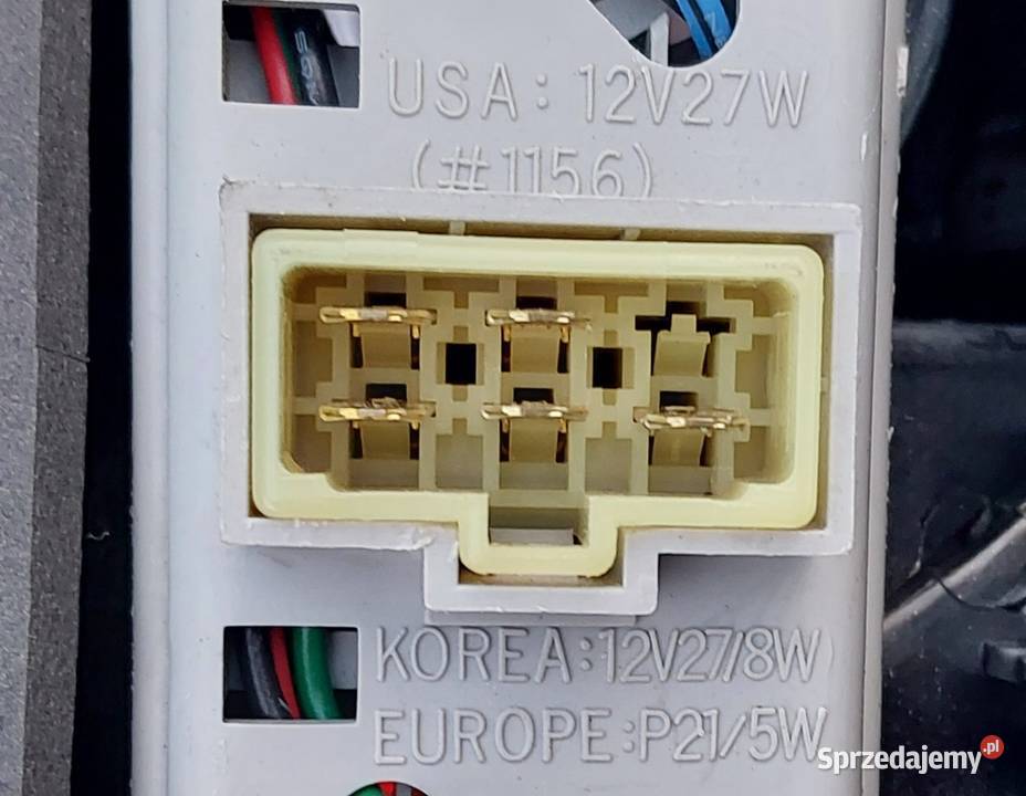 LAMPA TYŁ TYLNA LEWA KIA SPORTAGE I 0K01L51160A osobowe Mielęcin