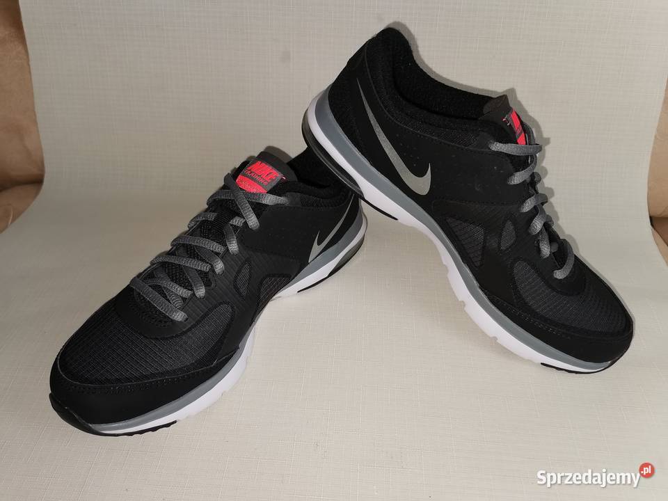 Nike training r385245 nowe Zamość sprzedam