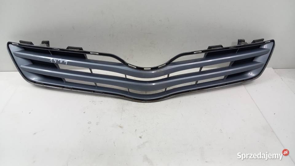TOYOTA VERSO 20092013 ATRAPA GRILL 8T4 Zbierkowo