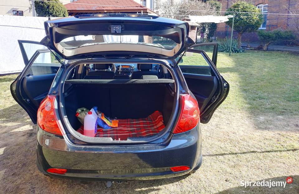 Kia Ceed ZADBANA z małym przebiegiem do Rok produkcji 2009 Cee'd