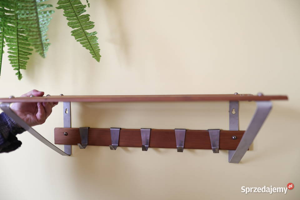 Półka na ścianę z wieszakami drewniane listwy 66 Stąporków