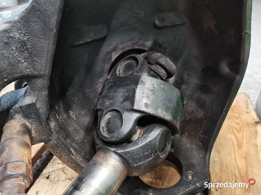 Zwrotnica Claas Axion 830 Carraro Wilkowo