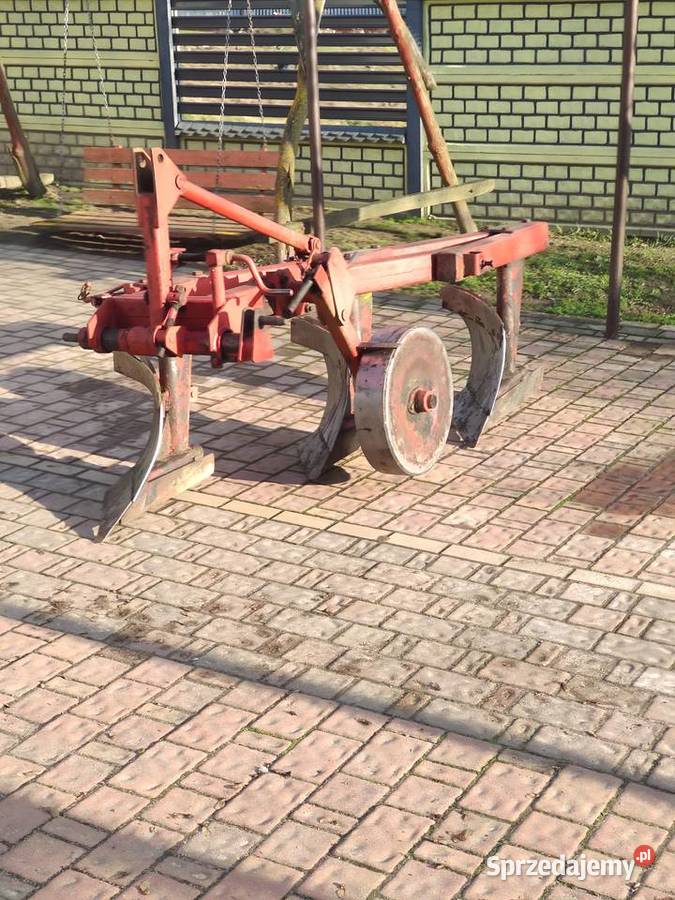 Pług pługi 3 skibowy akpil Rolnictwo sprzedam
