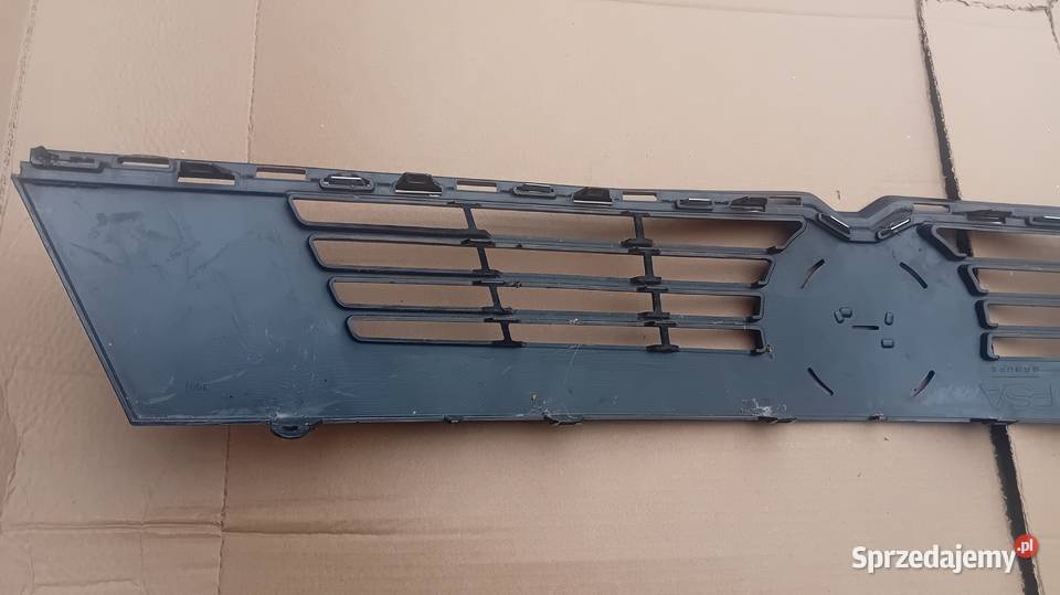 Opel Astra VI L 22 grill atrapa chłodnicy Przeźmierowo