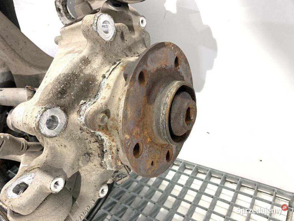 BELKA TYŁ AUDI A6 C7 Kombi 1118 TYLNA