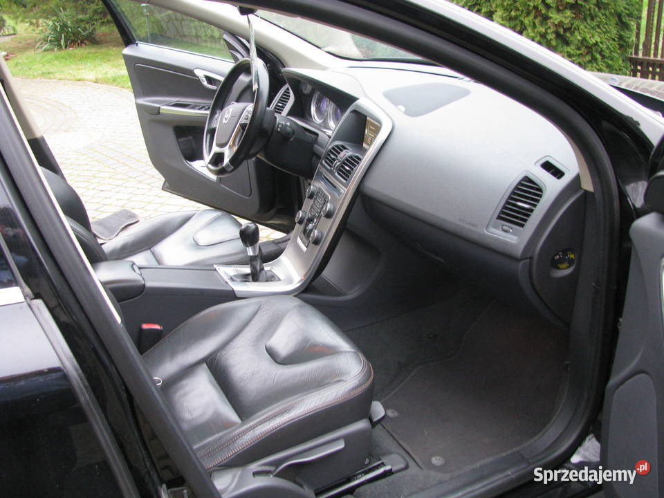 Sprzedam VOLVO XC 60 2013r mazowieckie