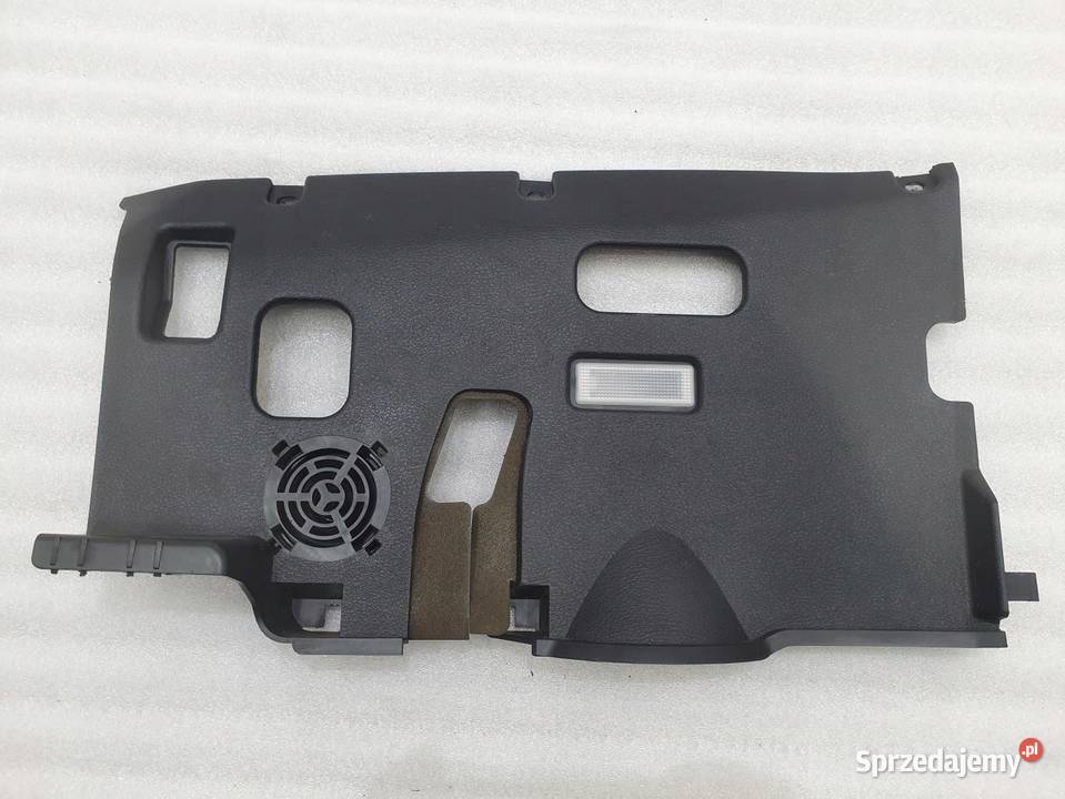 OSŁONA DOLNA DESKI ROZDZIELCZEJ 7161791 BMW E71 osobowe sprzedam