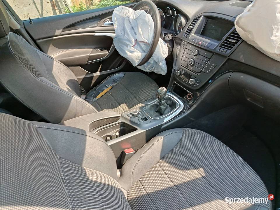 Opel Insignia 20 118 kw 2012 r dawca części Rok produkcji 2012