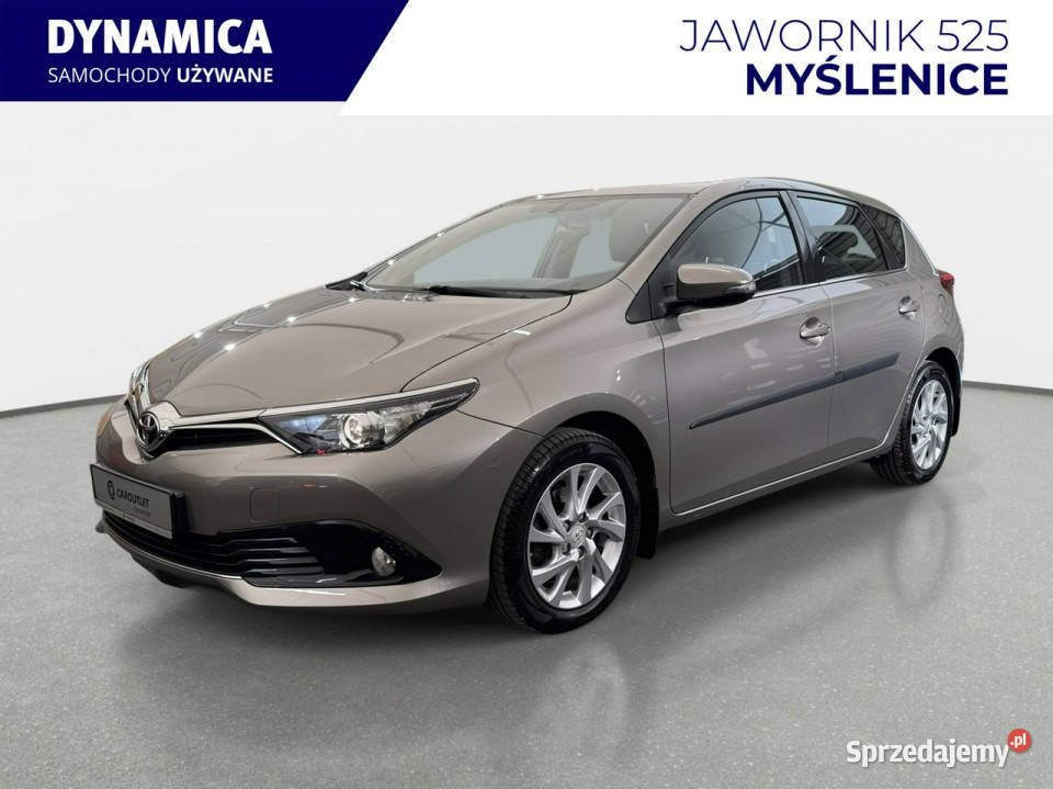 Toyota Auris 16 132 M6 20152016 r salon przebieg nieuszkodzony Auris małopolskie Myślenice
