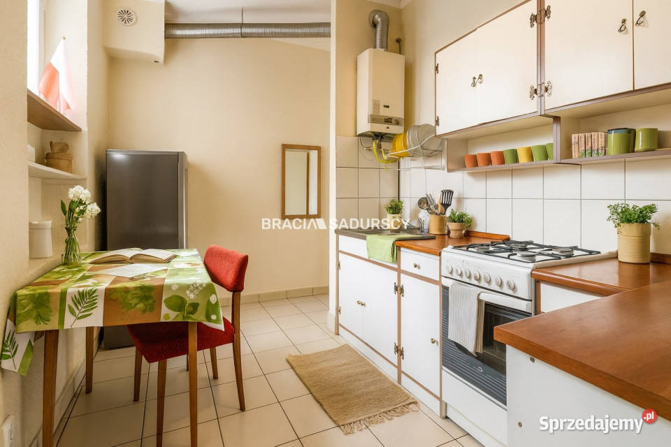 Mieszkanie Kraków Mikołaja Zyblikiewicza 9881m2 sprzedam