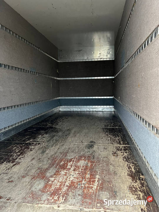 Kontener Mercedes Warszawa