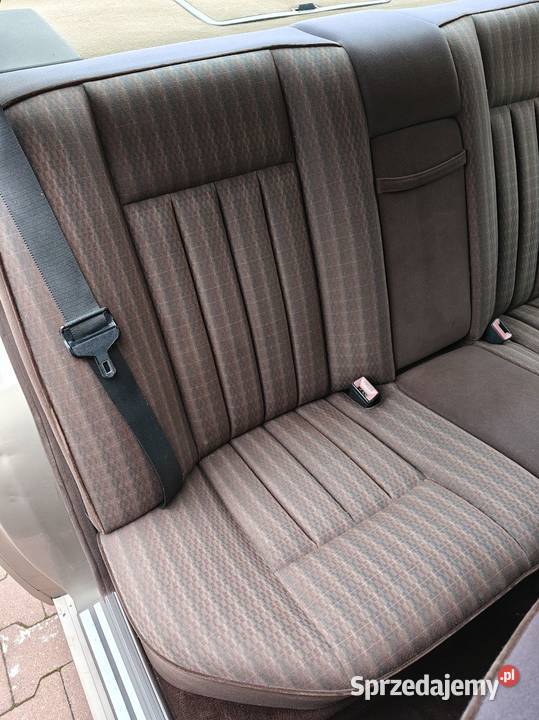 W124SEDAN20DSZYBERDACH Radomsko