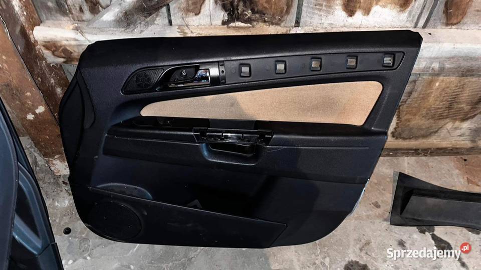 Komplet boczków do drzwi Opel Zafira B Lublin sprzedam