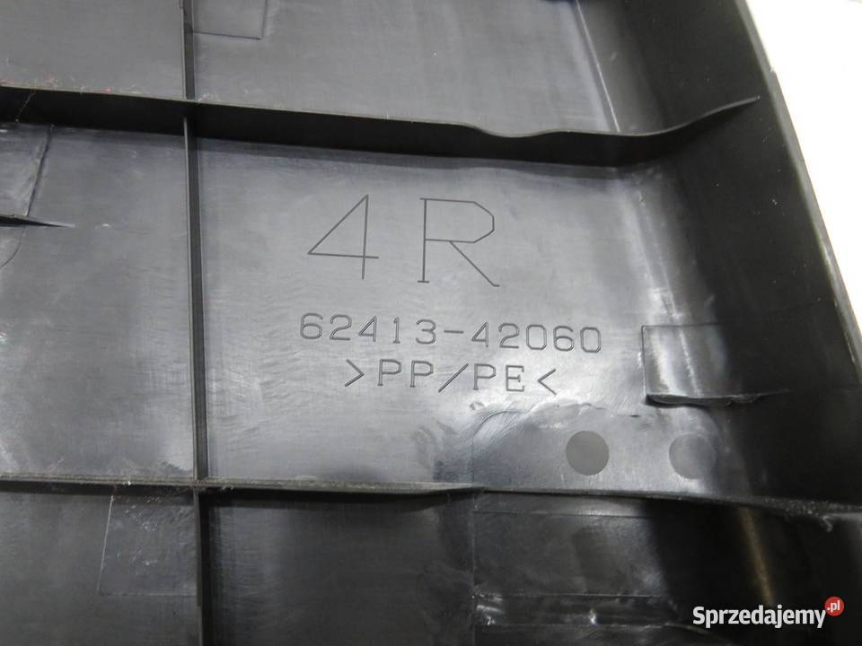 OSŁONA SŁUPKA PRAWA TOYOTA RAV 4 IV 6241342060 osobowe Motoryzacja sprzedam