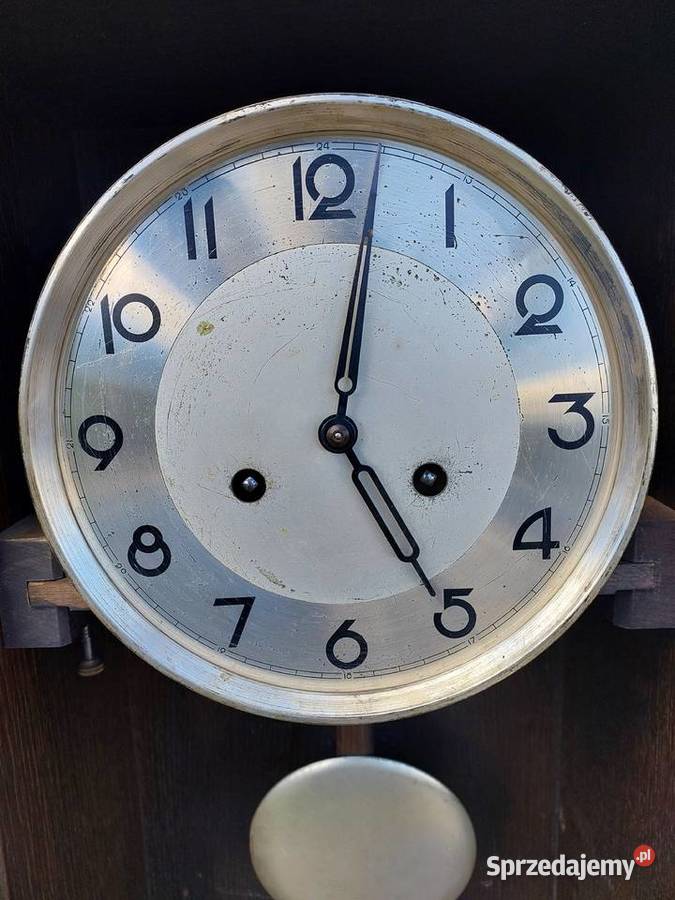 235 Stary zegar ścienny Kienzle mały ciemny pomorskie Tczew