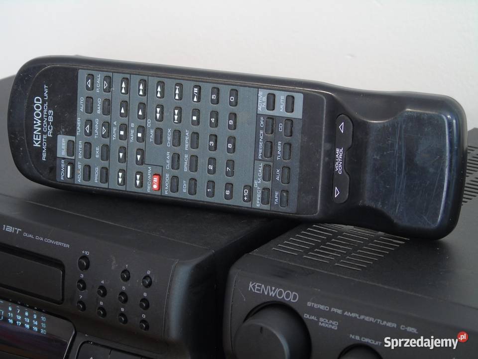 Wzmacniacz pilot korektor graficzny tuner CD Mag Wieże i miniwieże sprzedam