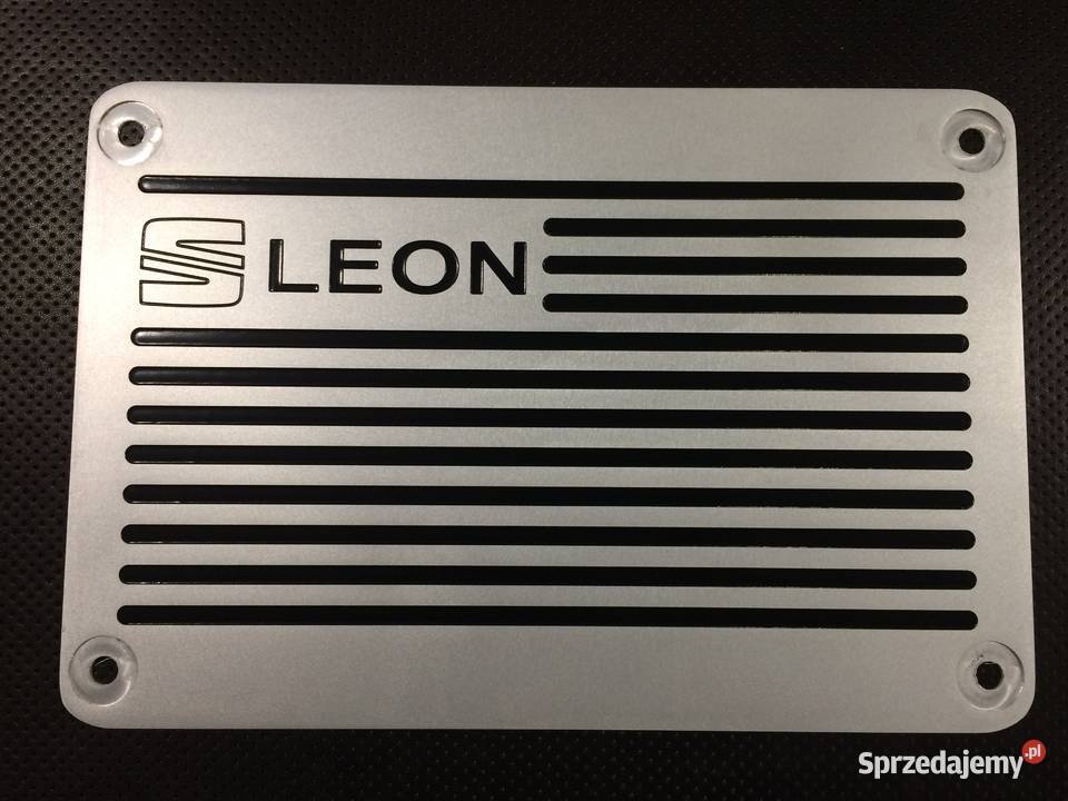 EMBLEMAT W DYWANIK SEEAT LEON Starachowice