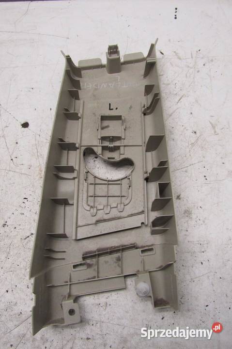 OSŁONA POSZYCIE SŁUPKA GÓRNE LEWE MITSUBISHI osobowe