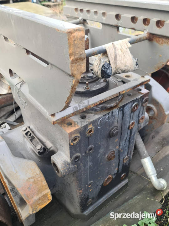 Case CS120 CS 120 Obudowa Centralna Mostu WOM