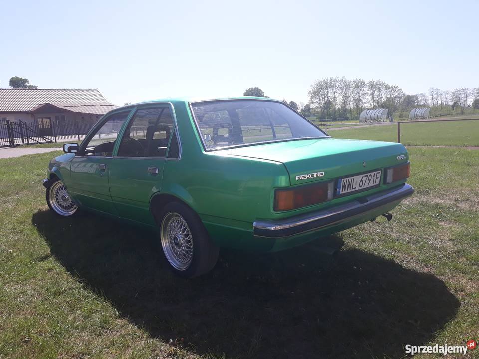 Opel Rekord 81 20 benzynalpg super stan Sedan / Limuzyna
