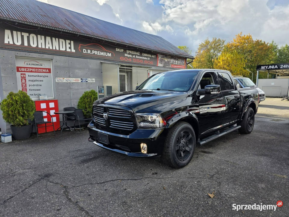 RAM 1500 57 HEMI 401 Skóra Kamera Grzane i nieuszkodzony RAM Słupsk