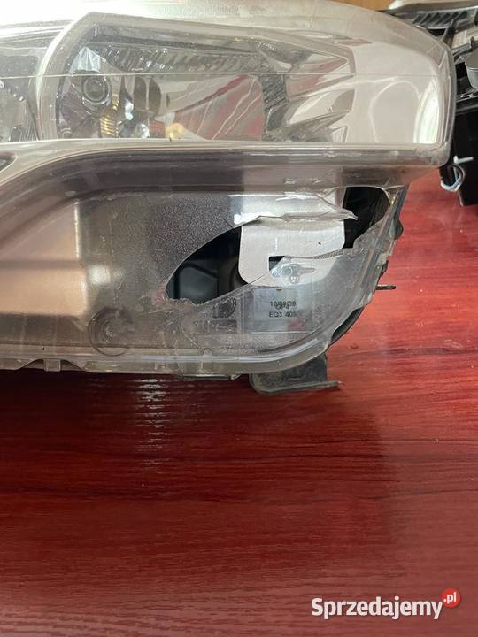Lampy przednie Citroen C5 III prawa i lewa osobowe Lampy przednie warmińsko-mazurskie