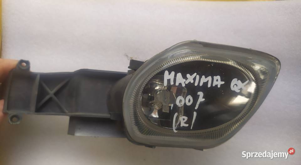 Nissan Maxima qx 2000 2001 halogen prawy lift Byków