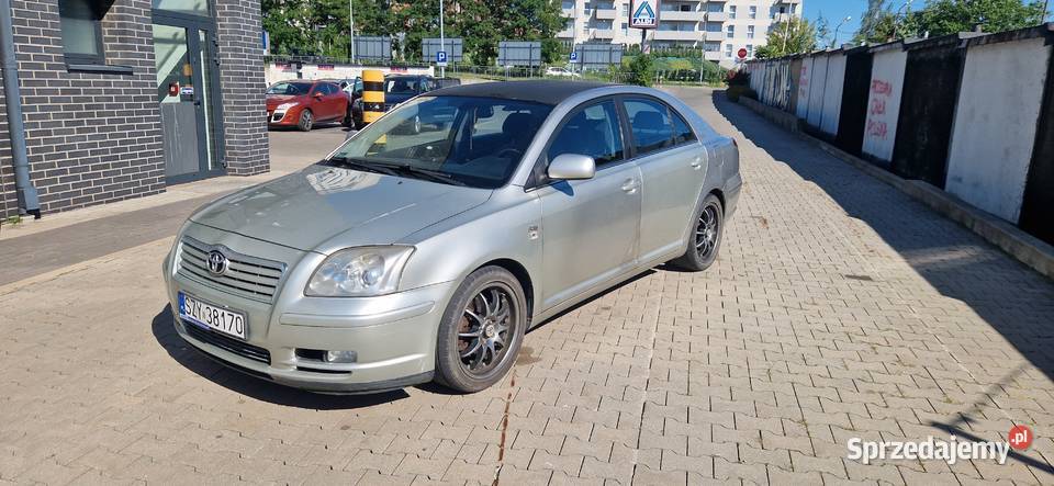 Avensis hatchback D4D Toyota diesel śląskie Katowice