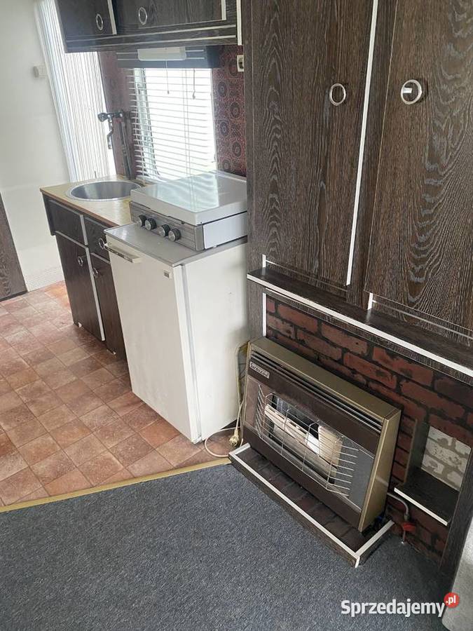 Domek holenderski angielski przyczepa kempingowa Niechorze