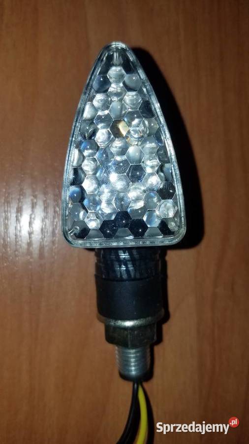 Kierunkowskaz kierunek biały klosz LED strzałka Kierunkowskazy Białystok sprzedam