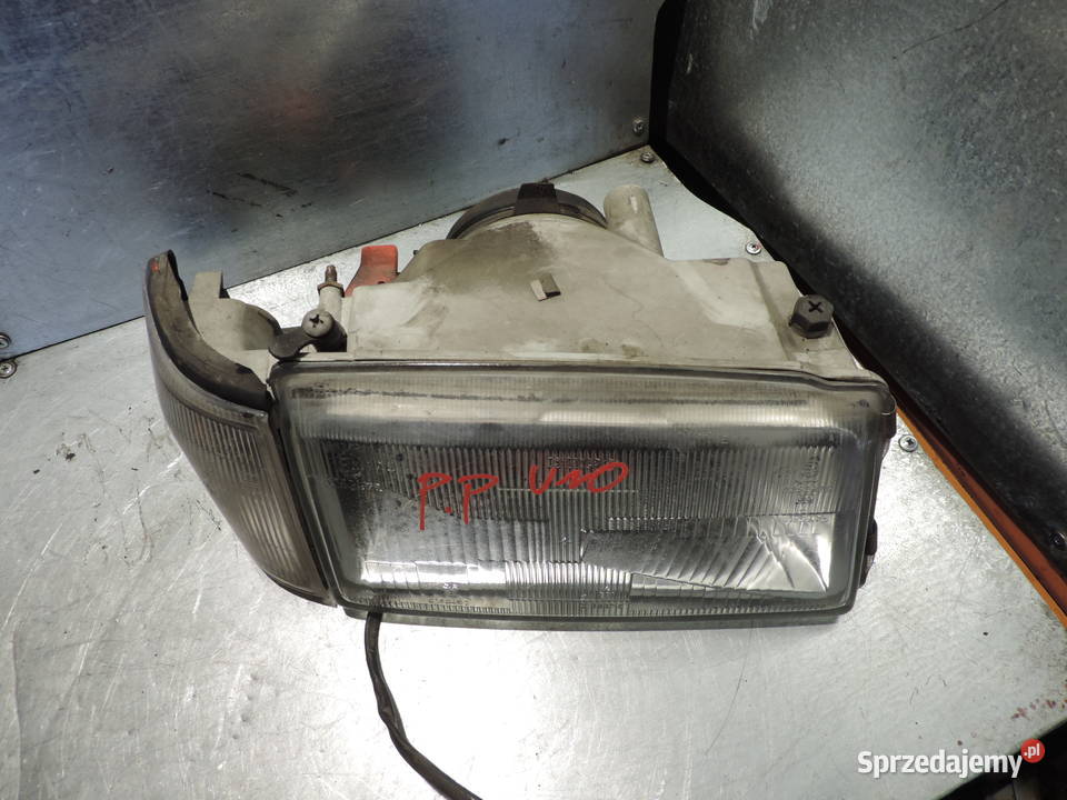 FIAT UNO REFLEKTOR PRAWY LAMPA PRAWY PRZÓD prawe