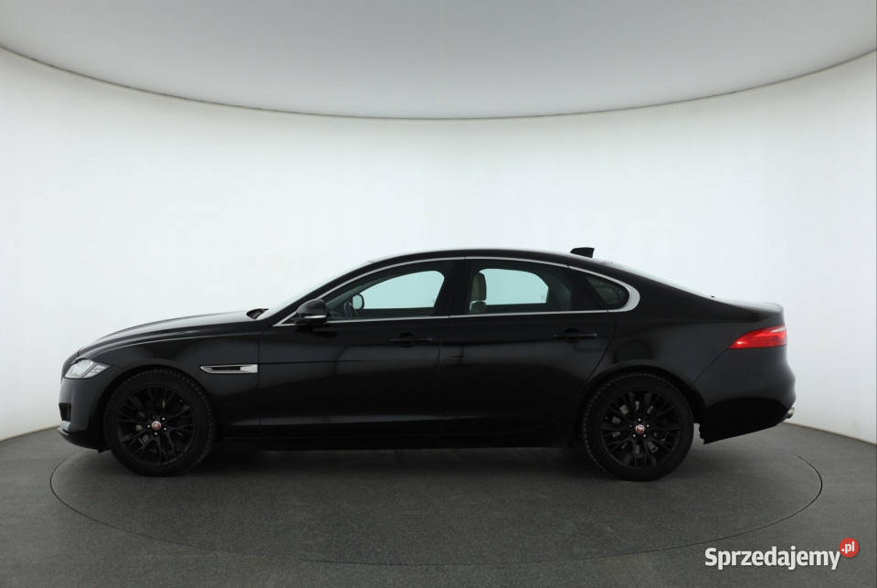 Jaguar XF 20d AWD poduszka powietrzna Piaseczno