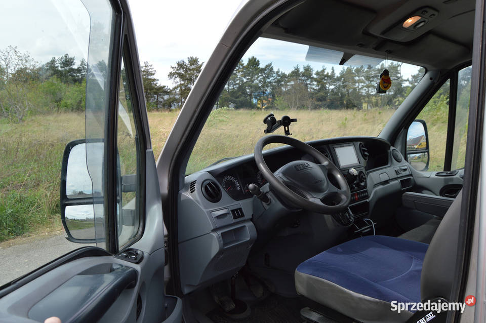 IVECO DAILY 29L12 23 HPI 2009r centralny zamek