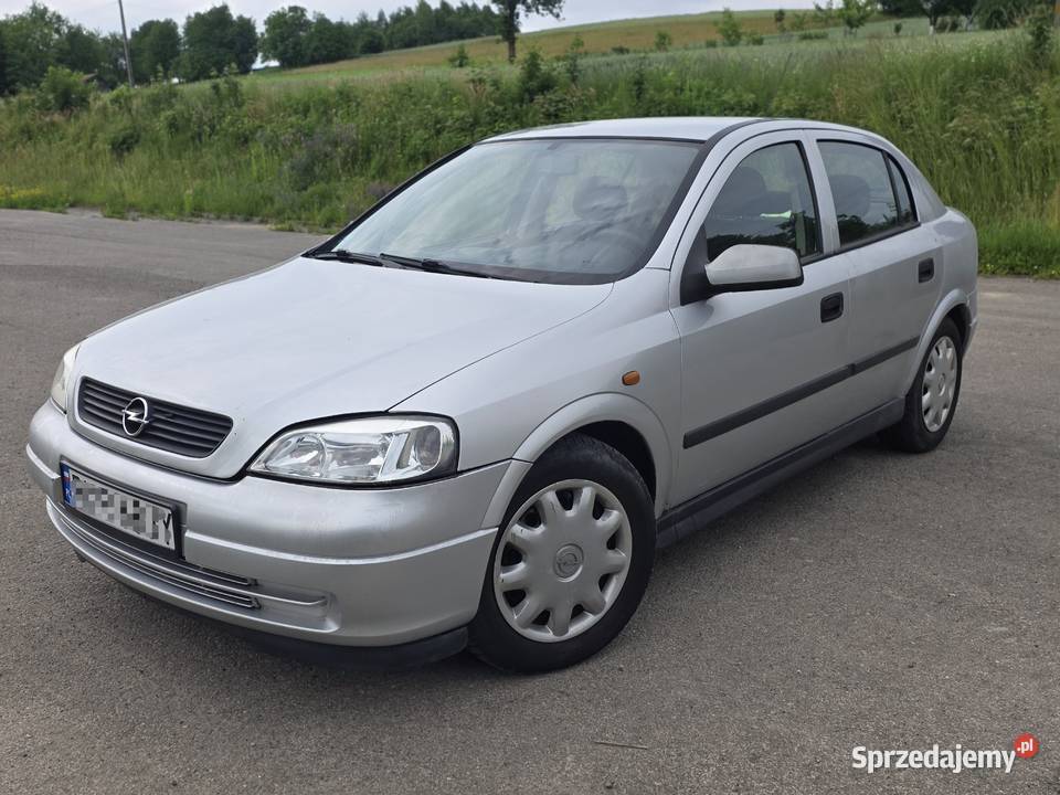 Opel Astra G 16 benzynagaz manualna Astra Brzozów sprzedam