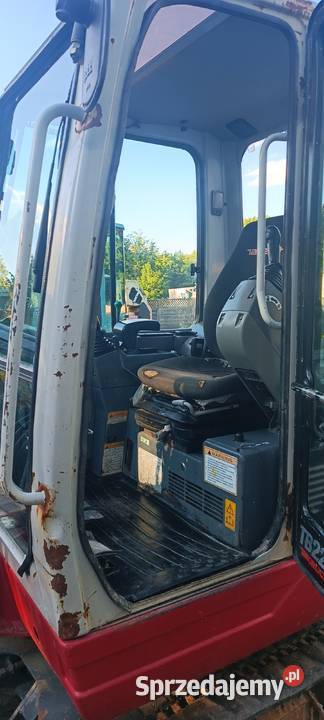 Takeuchi TB 228