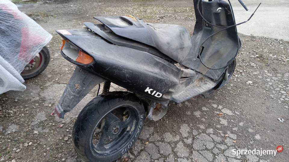 Aprilla SR 1993 stojący silnik kokpit ogon podkarpackie Jasło