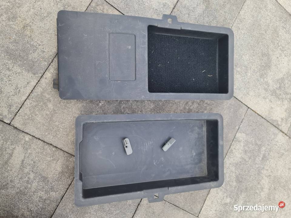Schowki tylnej półki MercedesBenz w126 300se