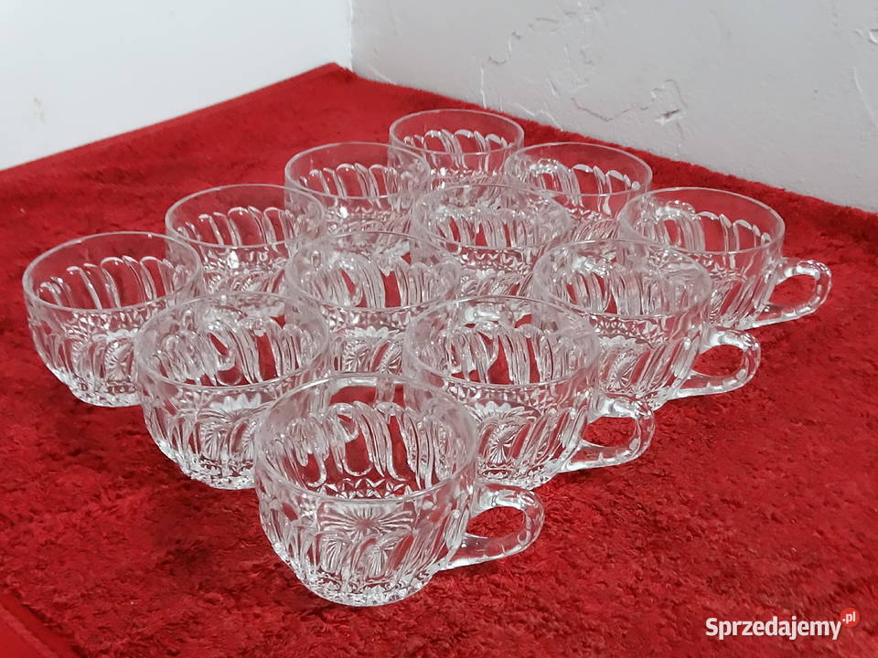 Komplet 12 szklanych filiżanekkubków Vintage PRL Szklanki i kufle lubelskie Biłgoraj