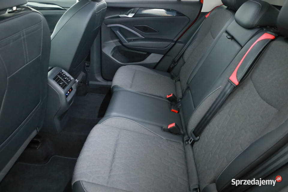 VW Tiguan 20 TDI asystent pasa ruchu Piaseczno