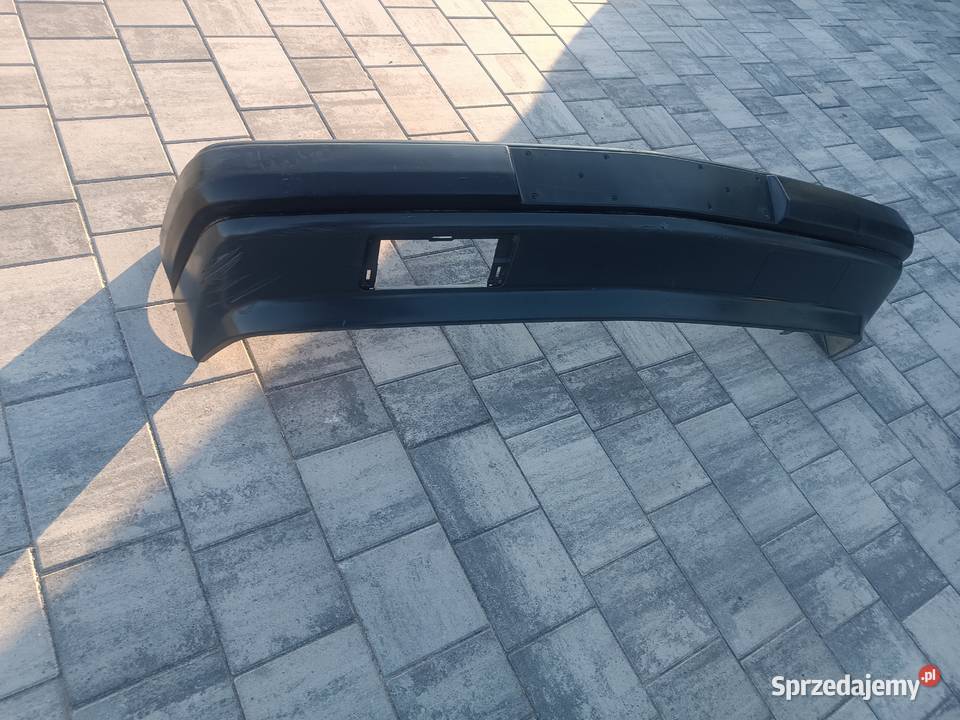 Zderzak przedni Mercedes W124 pierwsza seria osobowe Bytów