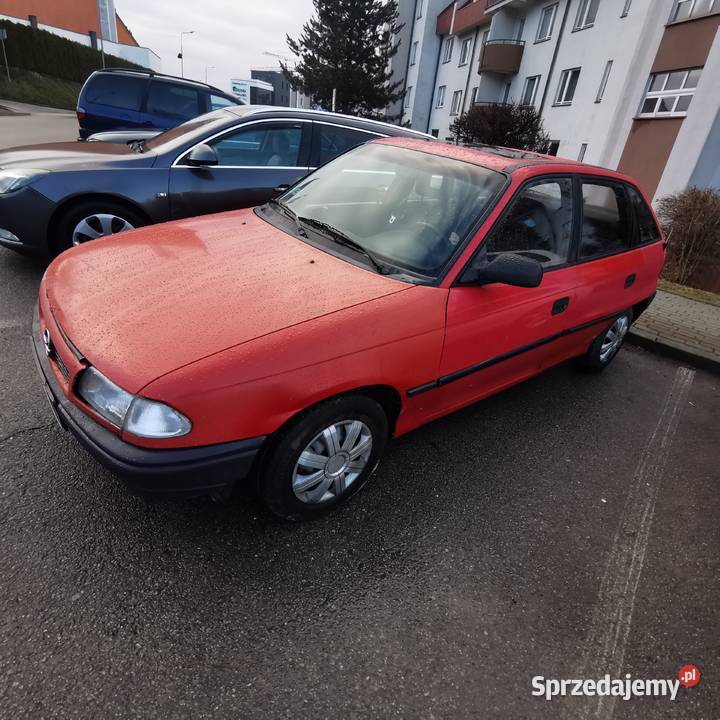 Zadbany opel Astra 14 gaz lpg mały przebieg 196 podkarpackie