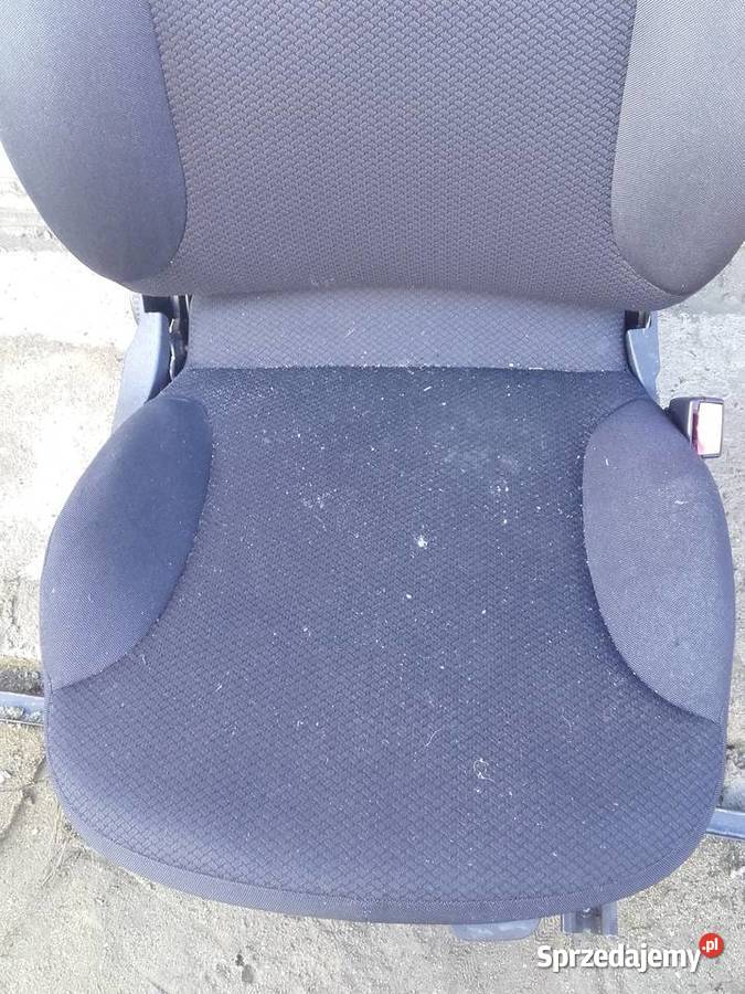 Fiat Stilo 3 drzwi prawy fotel pasażera Ksawerów