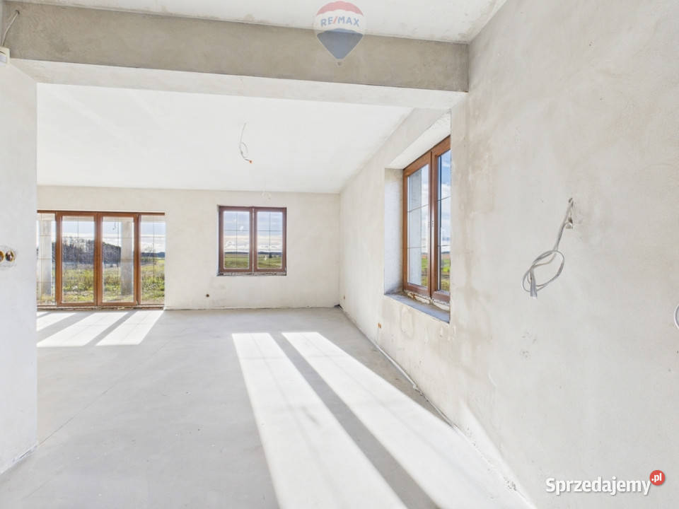 Dom 220 m działka 1 ha Majewo k Elbląga Domy