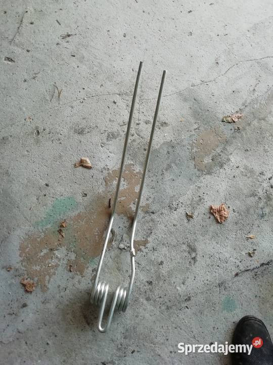 Palec zgrabiarki lewy zewnętrzny 597 x 89 x 60 Maszyny zielonkowe sprzedam