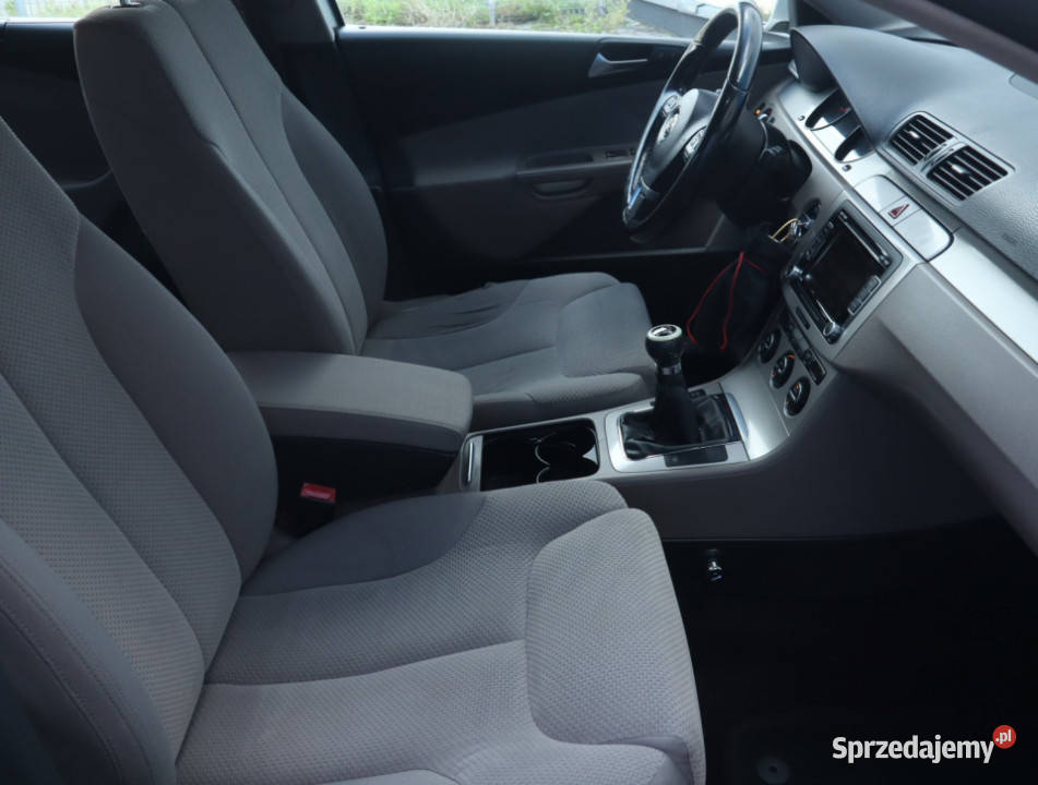 VW Passat 18 TSI łódzkie