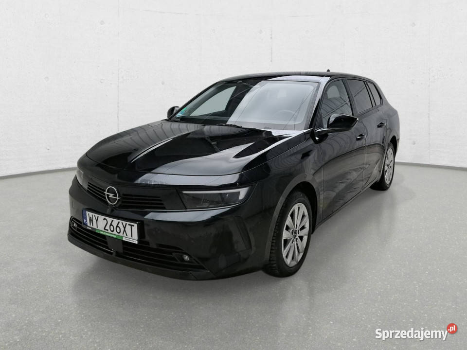 Opel Astra L 2021 manualna Komorniki