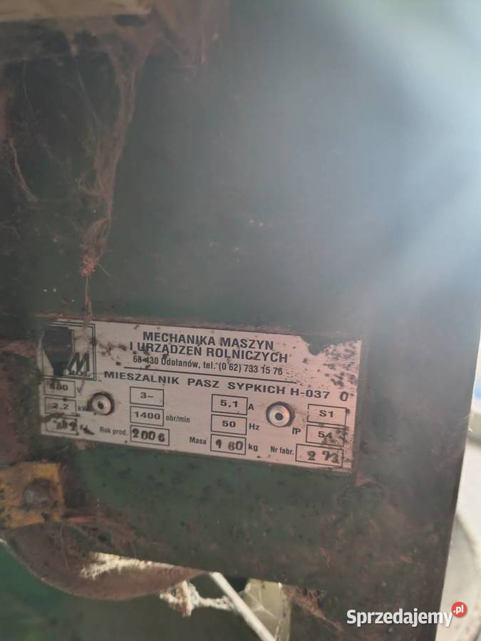 Mieszalnik pasz mrol Zieliniec sprzedam