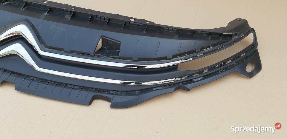 CITROEN BERLINGO IV GRILL ATRAPA EMBLEMAT Bieleń