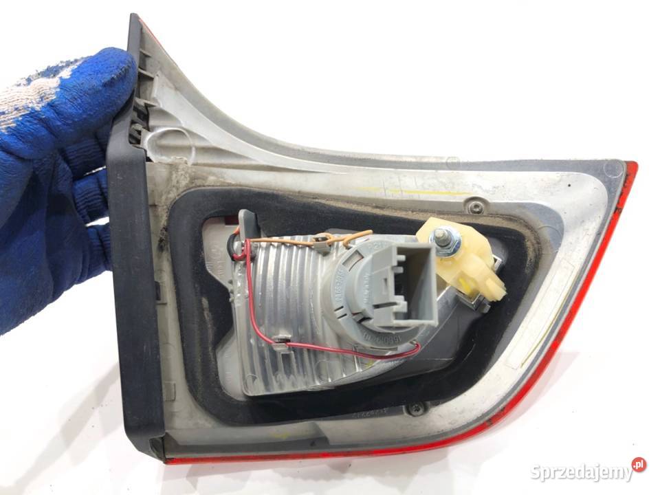 LAMPA TYŁ PRAWA WEWNĘTRZNA BMW E71 SUV 0714