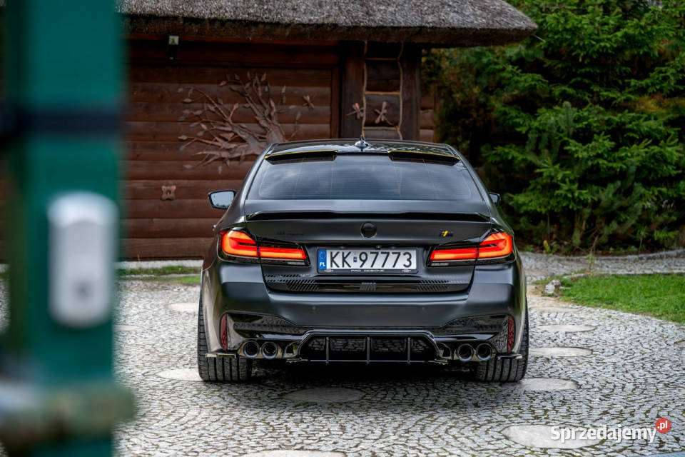 BMW 530 G30 Custom 1 of 1 DOPIESZCZONY Carbon M lakier metallic